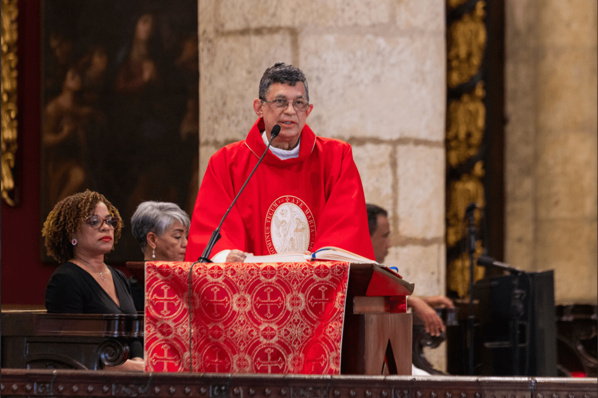 Sacerdote exhorta a jueces seguir trabajando para mantener una justicia “fuerte, independiente y laboriosa”